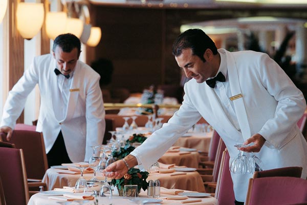 Qué implicaciones tiene para un restaurante la elección de cada de servicio de mesa? - Sistema POS Master - Software de punto de venta